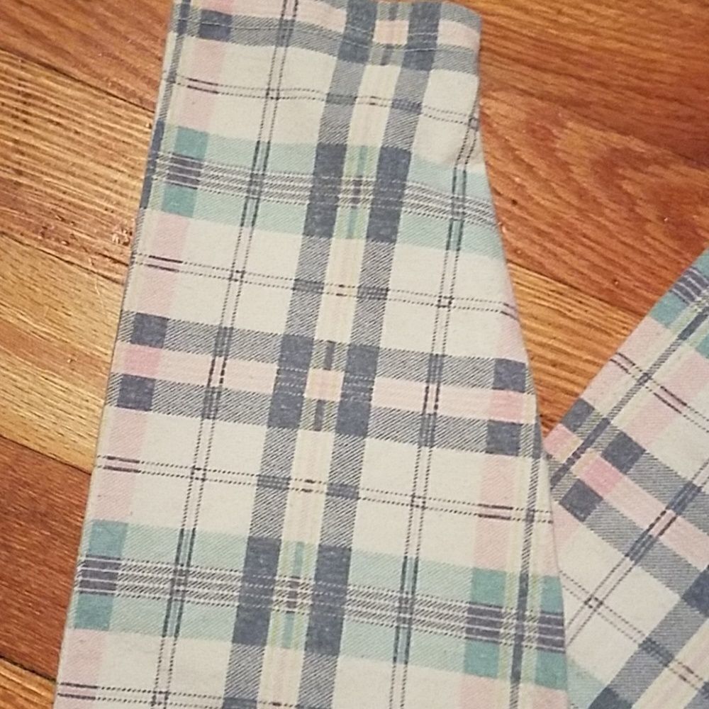 Checkered capri‎ - Picture 3 of 5